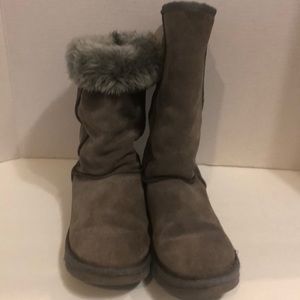 UGG classic tall gray boots w 7